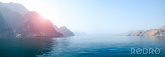 Poster Stimmungsvolle Landschaft mit Meer