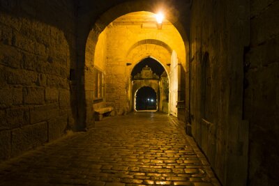 Poster Straße durch den Tunnel bei Nacht