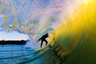 Surfen auf Wellen