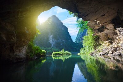 Wasser in der Höhle 3D