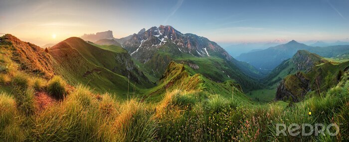 Sticker Berge im Nebel am Morgen