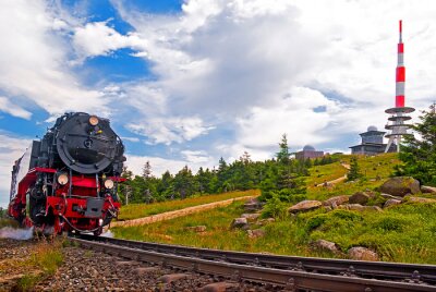 Sticker Der Brocken im Harz mit Brockenbahn und Gipfel