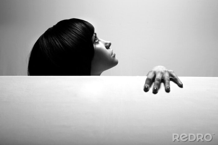 Sticker Frau mit schwarzem Haar