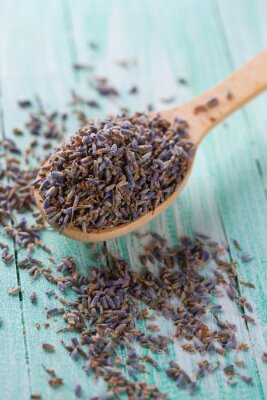 Sticker Getrockneter Lavendel auf einem Löffel