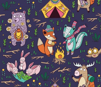 Hand gezeichnetes kampierendes nahtloses Muster mit Zeichentrickfilm-Figuren