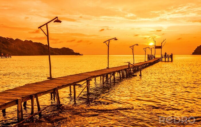 Sticker Langer Steg mit Laternen