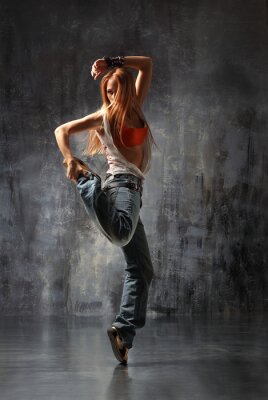 Moderner Tanz von Frau