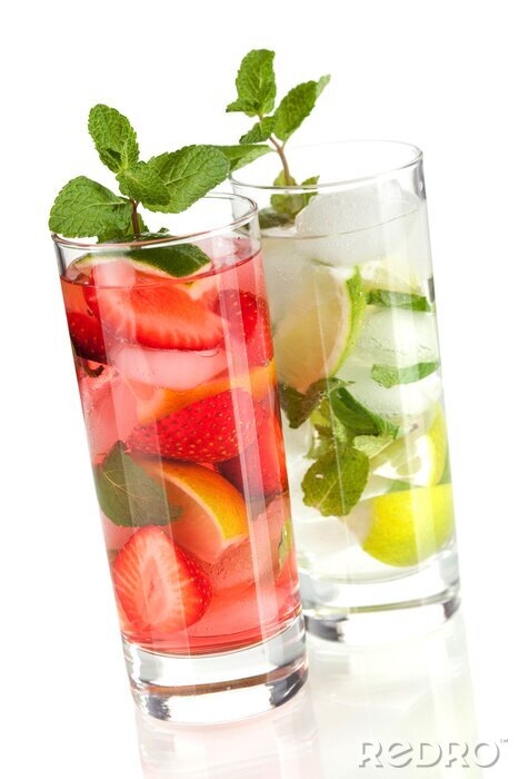 Sticker Natürliches Getränk Wasser mit Obst