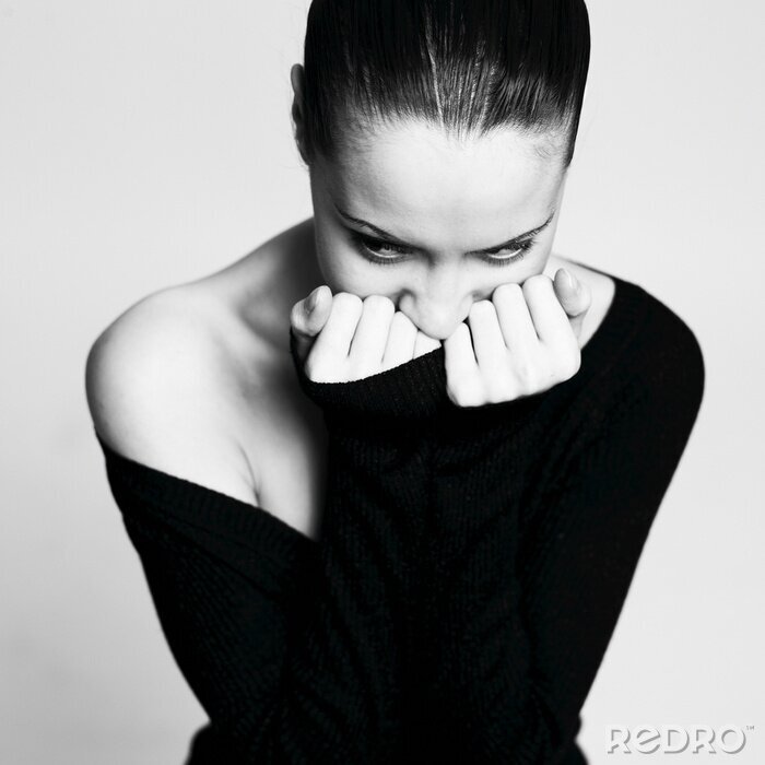 Sticker Porträt einer Frau im Pullover