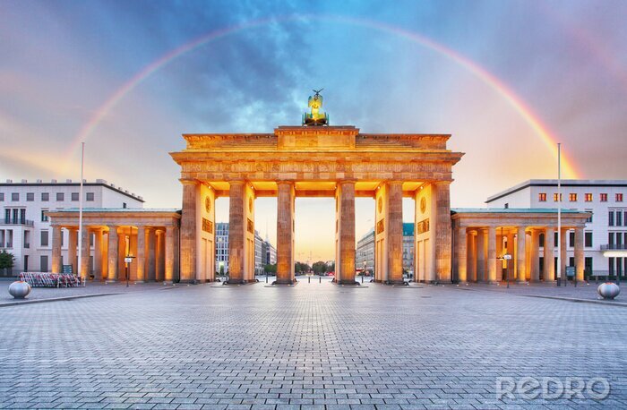 Sticker Regenbogen über dem Brandenburger Tor
