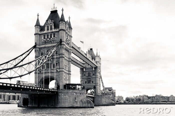 Sticker Schwarz-weißer Blick auf Tower Bridge