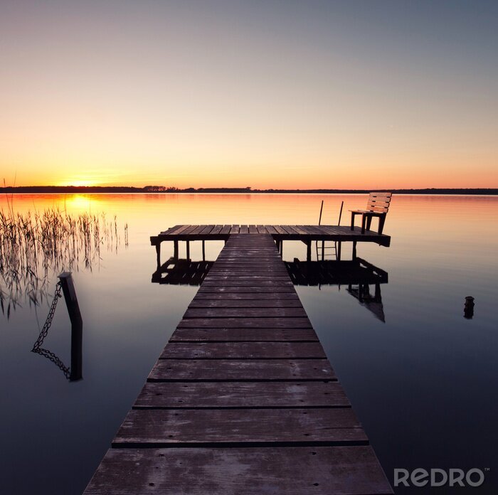 Sticker Steg in abendlichen Sonnenstrahlen