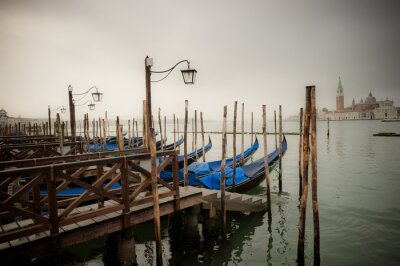 Gondeln bei der Holzbrücke