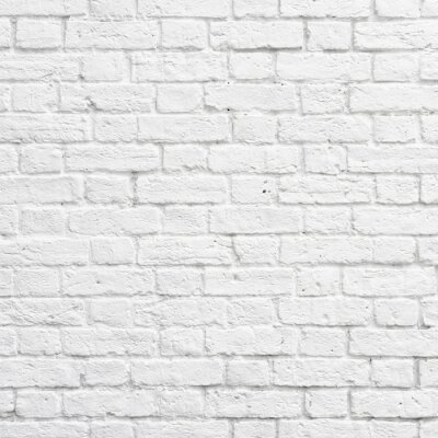 Mit weißer Farbe gestrichene Backsteinwand